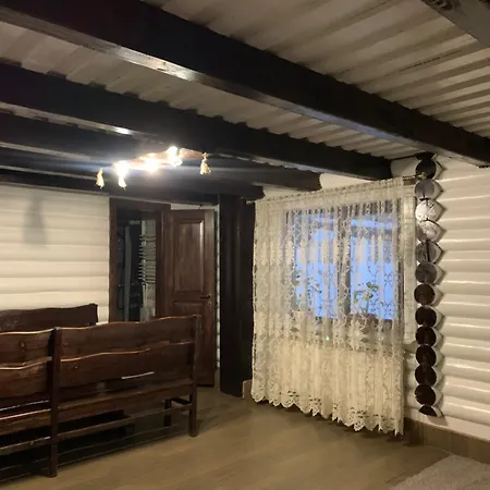 Shale Hotel *